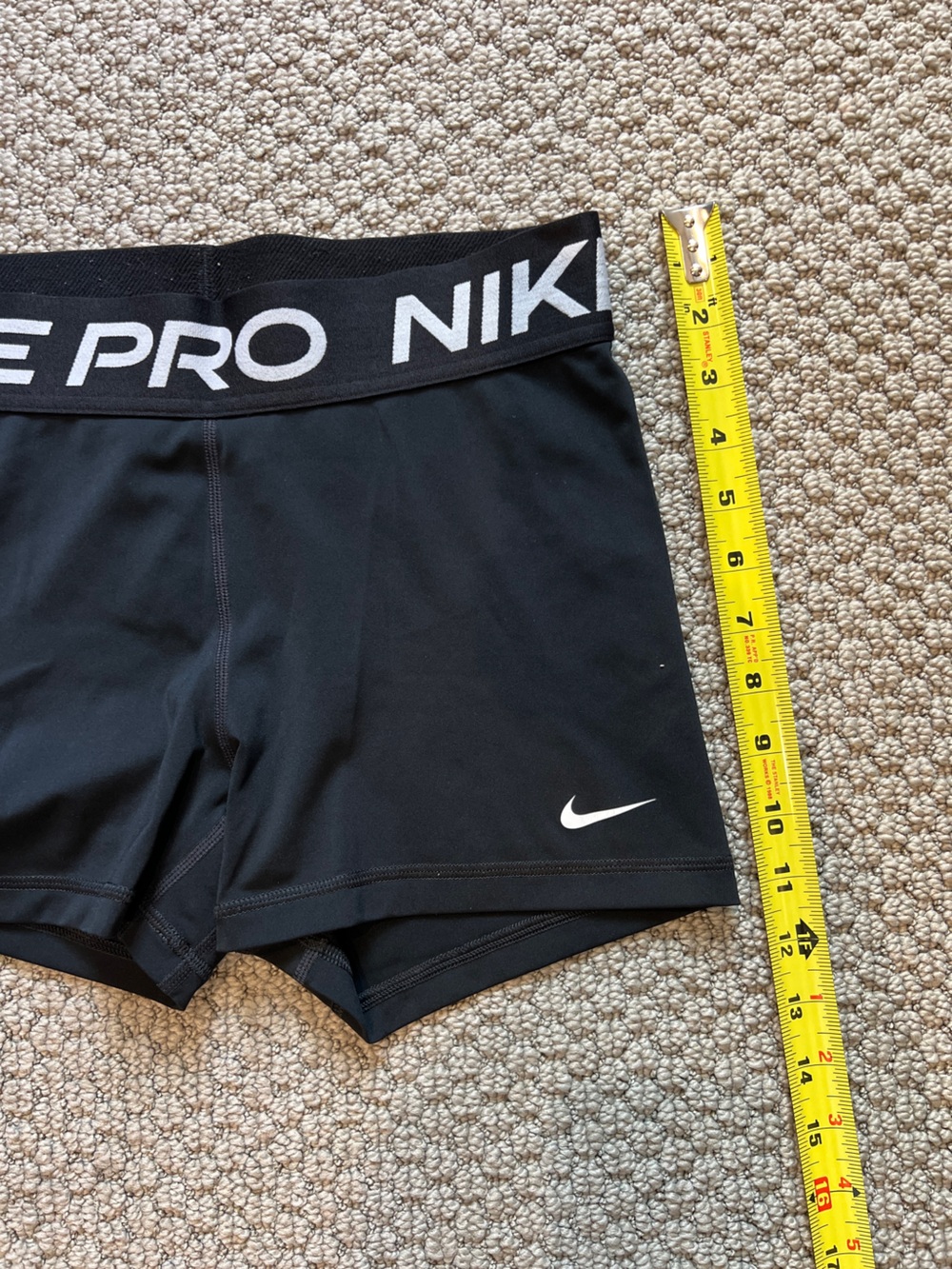 Nike Pro Dri-FIT Women’s Compression Shorts Size Medium Black White - Picture 5 of 5